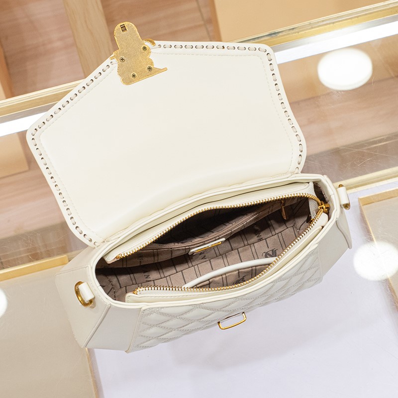 Bolsa Feminina 2024 Nova Coleç - Interior Design High End avaliação e preço