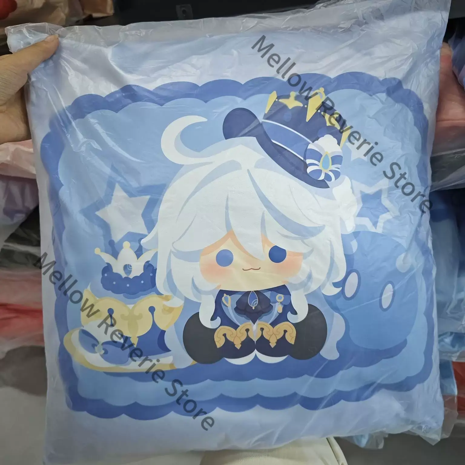 Genshin Impact Furina Scaramou - Throw Pillow avaliação e preço